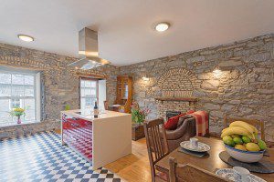 Modern History at Home, 5 Star Real Estate (5SRE)
