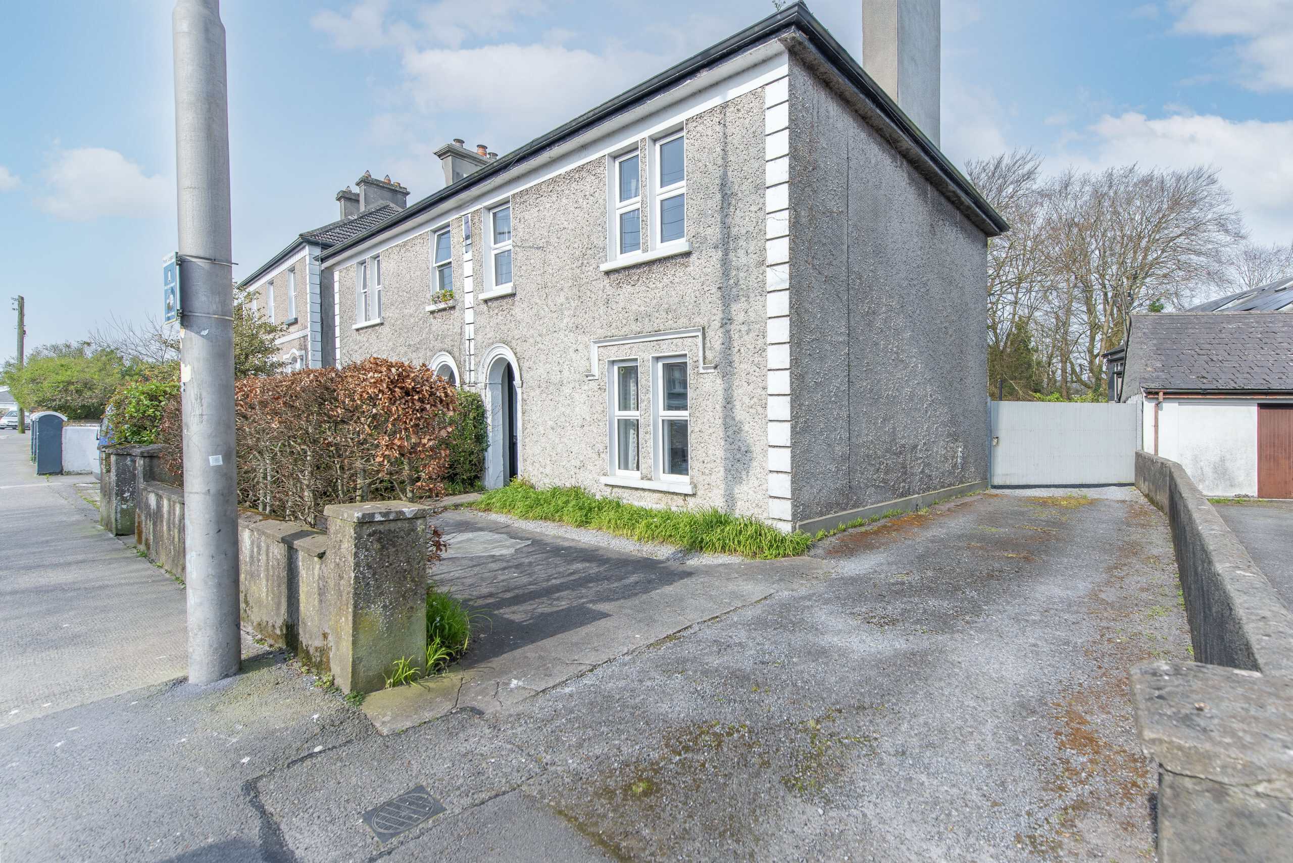 46 Father Griffin Road, 3 Bed 1 Bath Prime City Home, 5 Star Real Estate (5SRE)